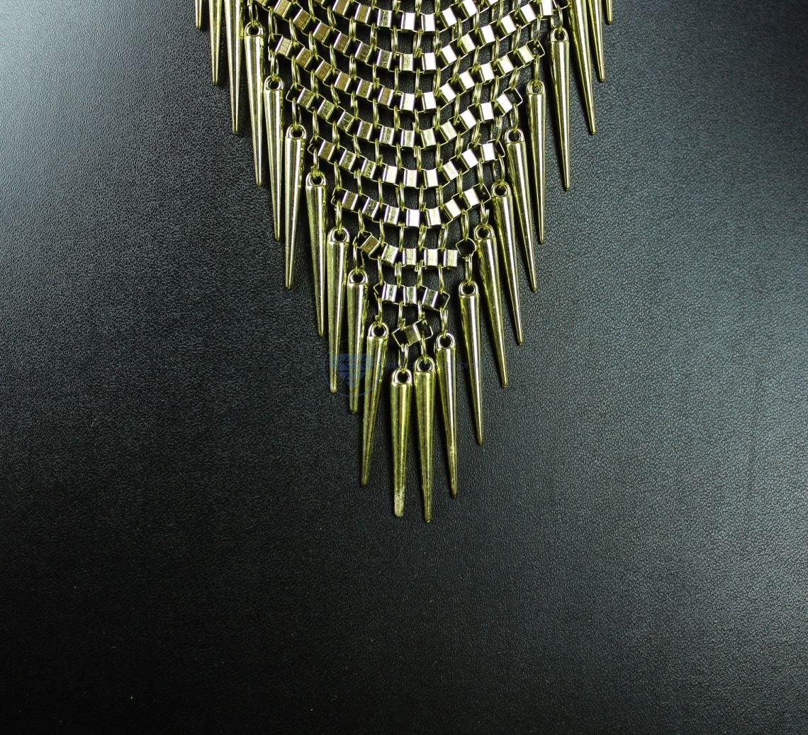 Brass Spikes Necklace (2) Brass Spikes Necklace (2)