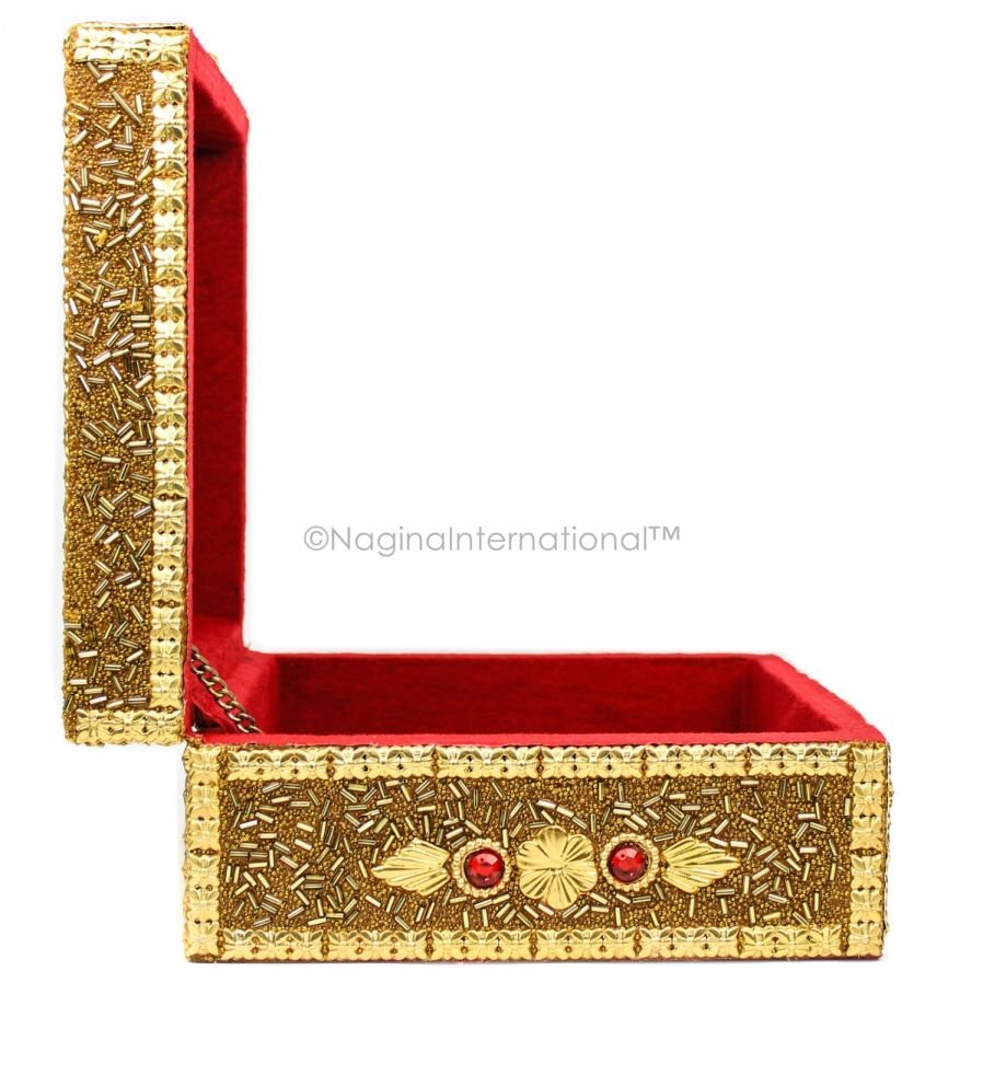 Golden Square Jewelry Box (4) Golden Square Jewelry Box (4)