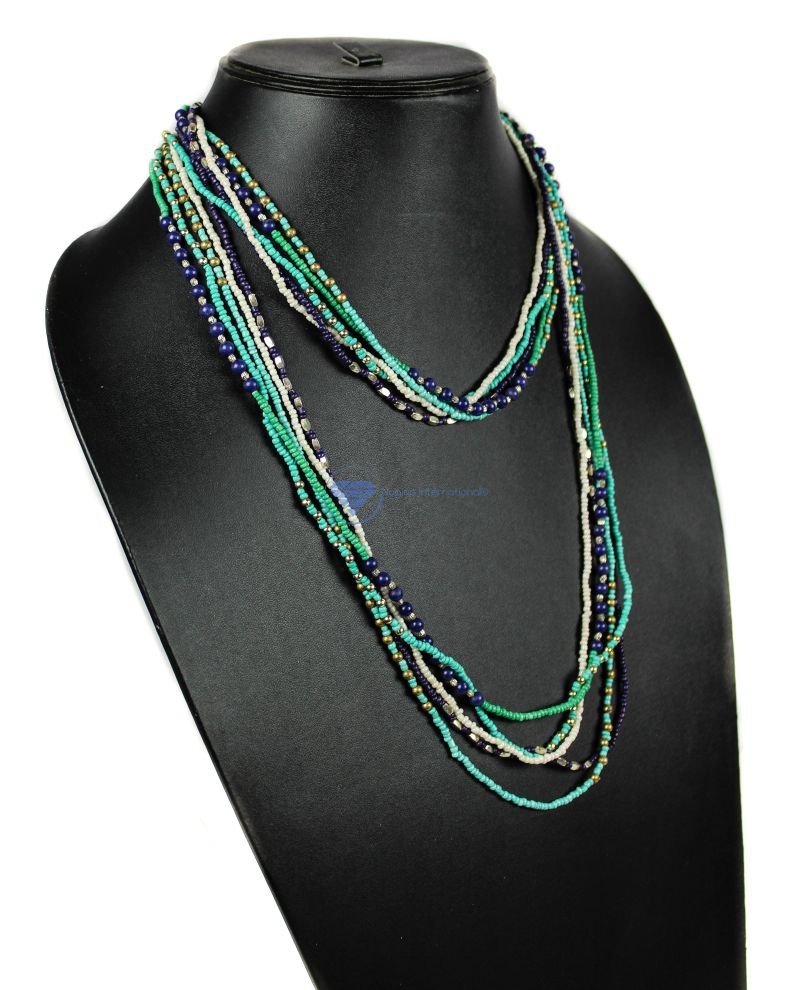 Green Strand Necklace (2) Green Strand Necklace (2)