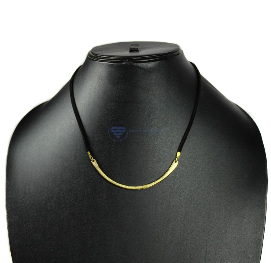 Half Moon Necklace (5) Half Moon Necklace (5)