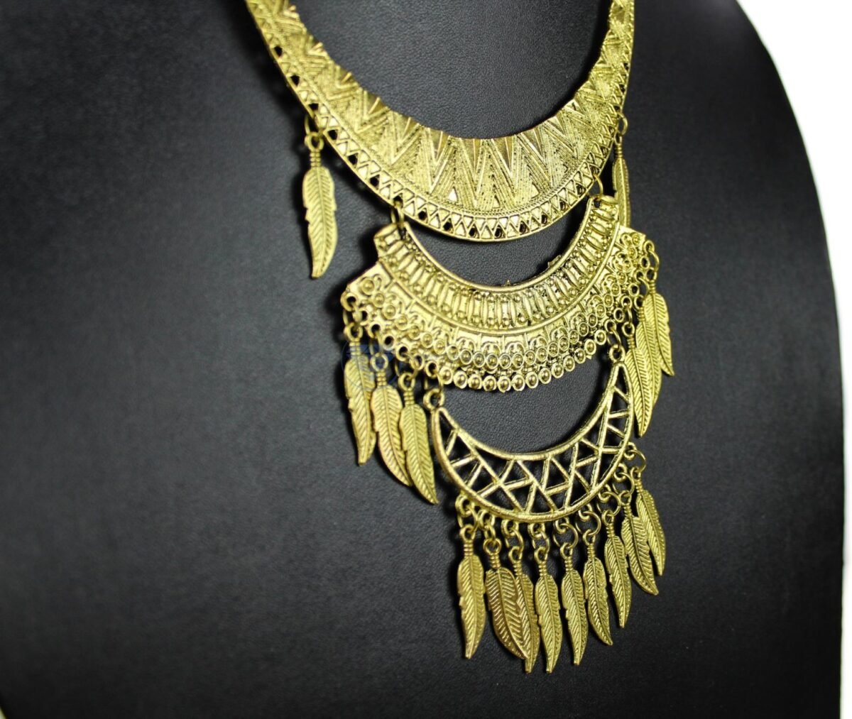 Large Bridal Necklace (5) Large Bridal Necklace (5)