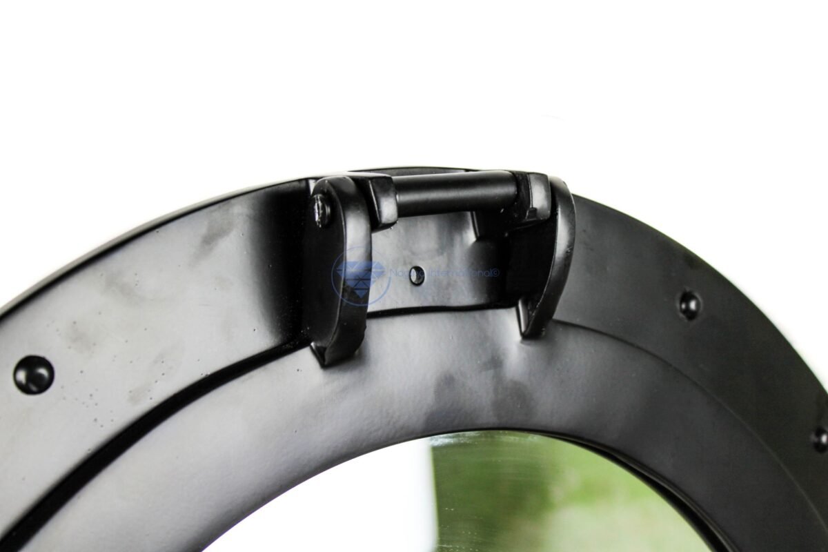 Mirror (3) Mirror (3)