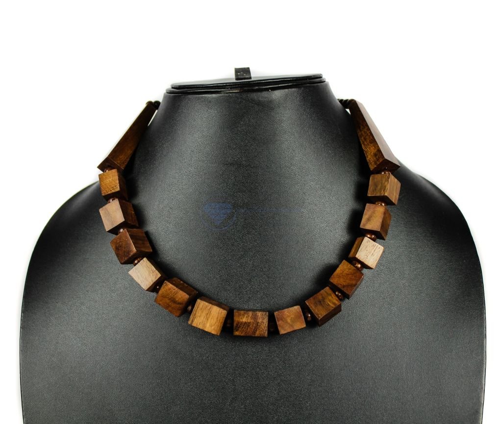 Square Blocks Necklace (1) Square Blocks Necklace (1)