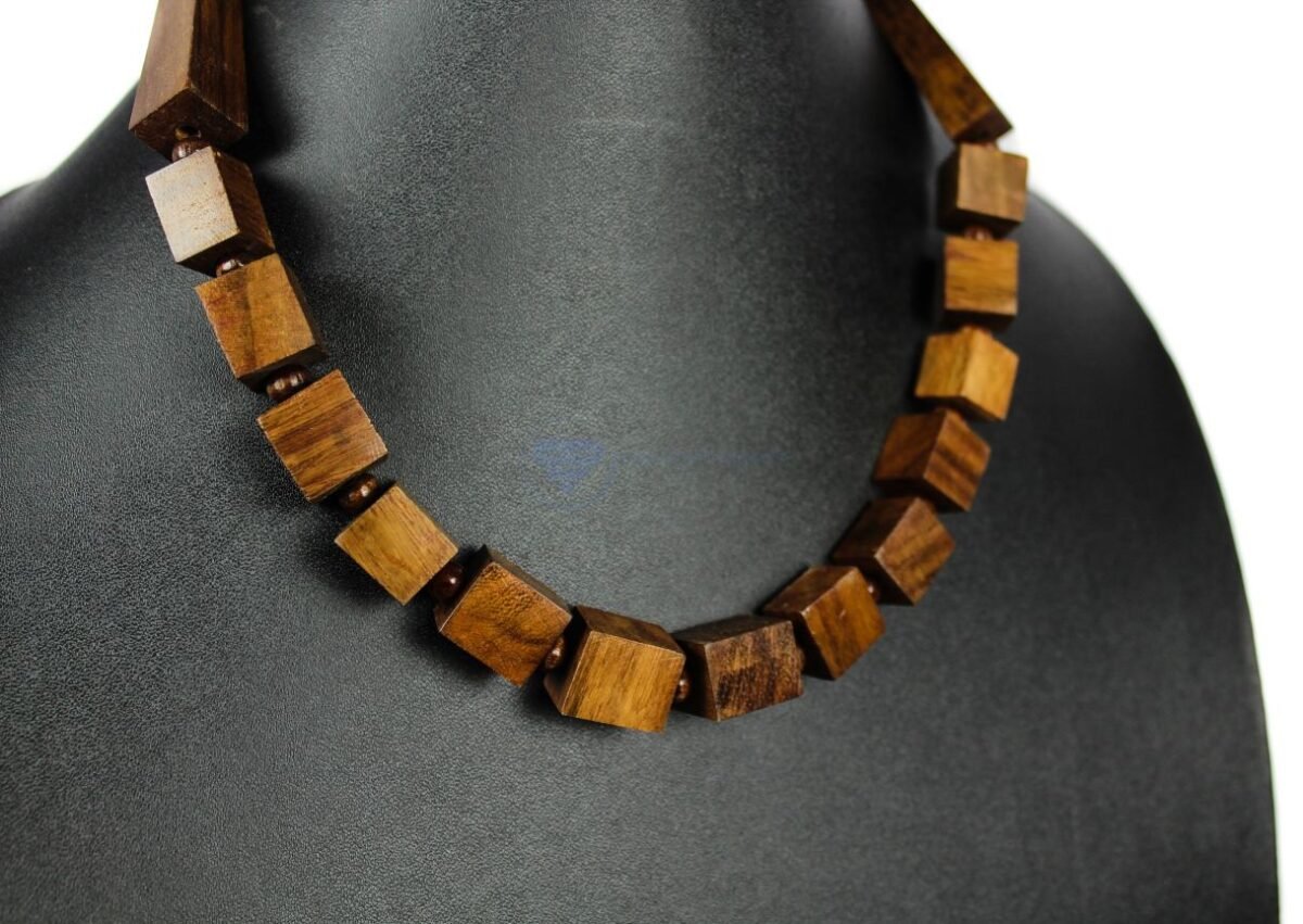 Square Blocks Necklace (6) Square Blocks Necklace (6)