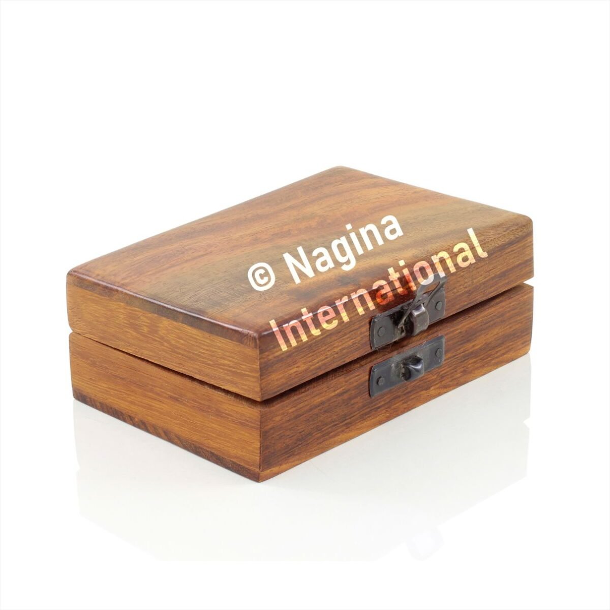 B095WZR12C (4) B095WZR12C (4)